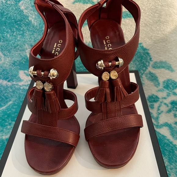 Used Gucci Pebbled Leather Marrakech Open-Toe Block Heel Sandals Size 37 - Picture 1 of 2